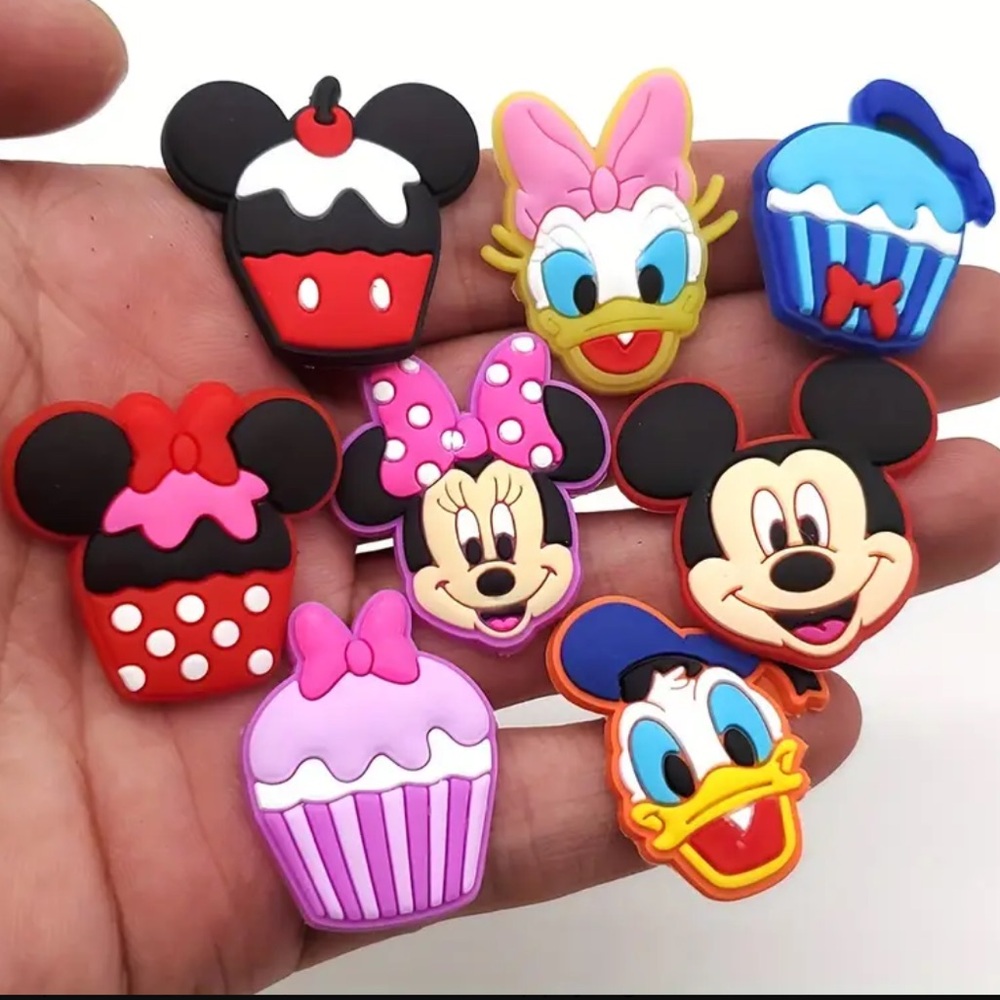 Brand New 8 Pc Mickey Croc Charms